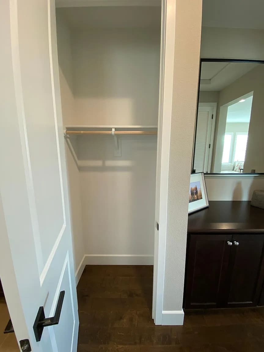 476 East Sorrel Place