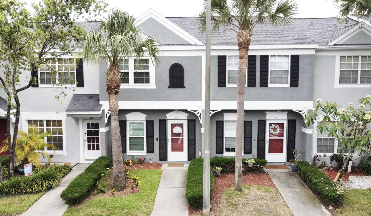 396 Countryside Key Blvd