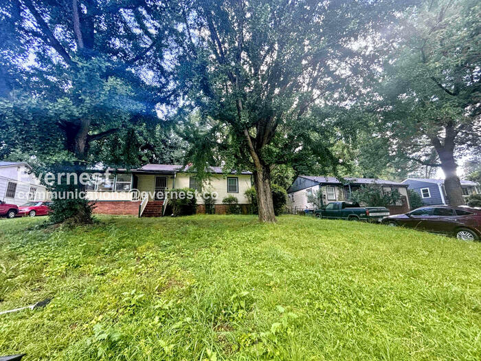 2004 Bader Avenue Southwest