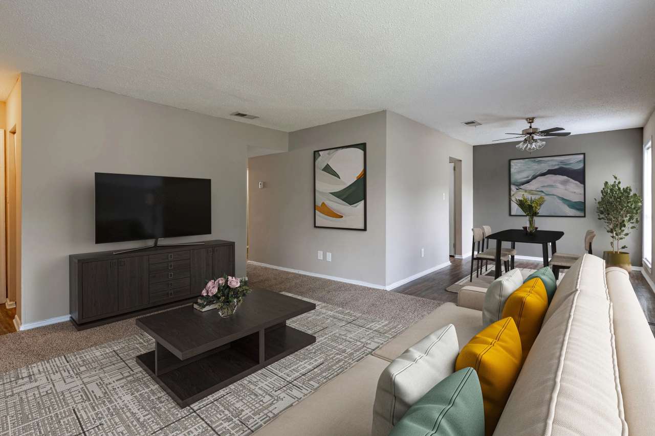 Dalton Pointe on Walston