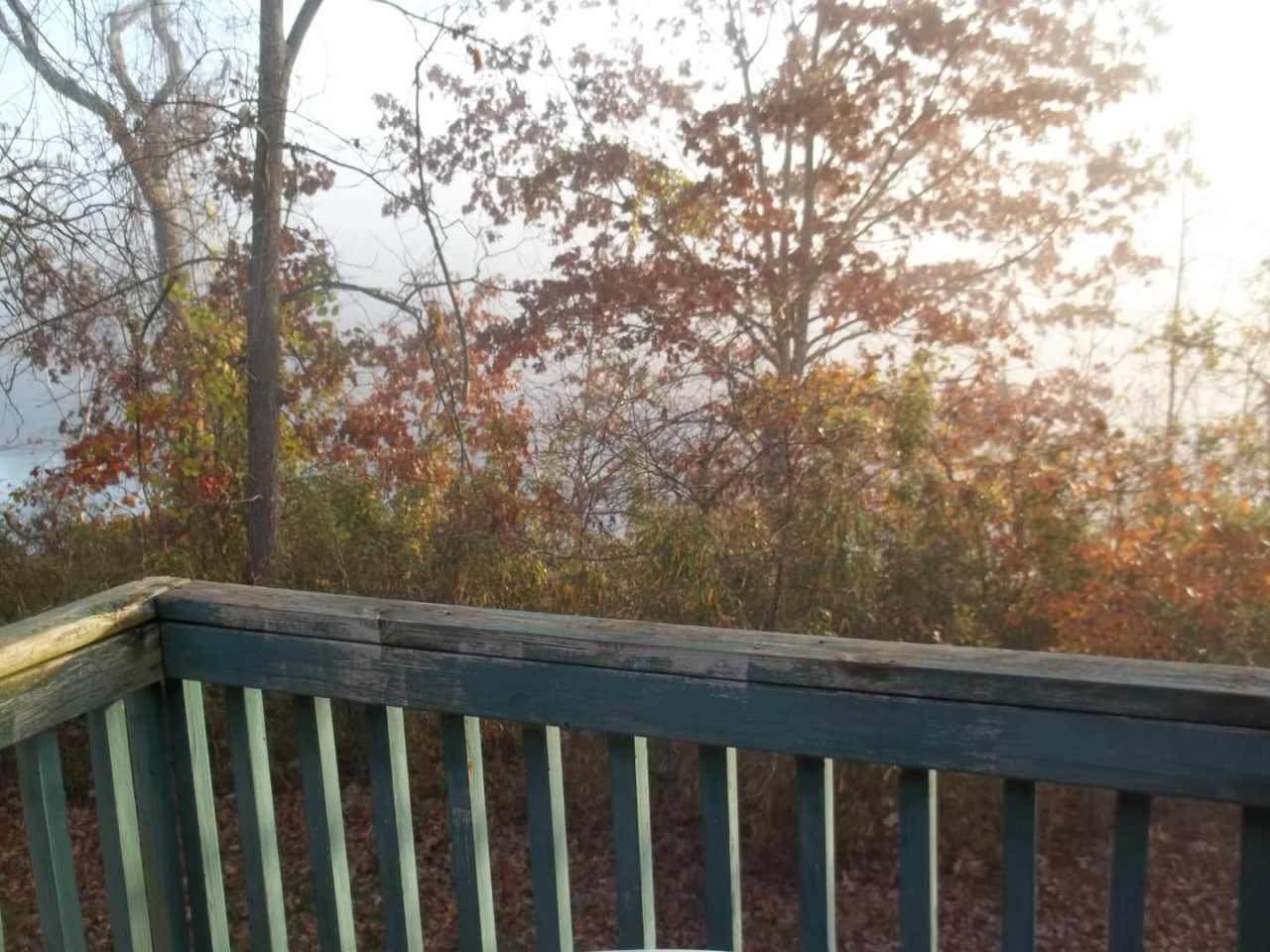 Branson MO 2 bed / 2 bath loft style condo with Lake Taneycomo view!