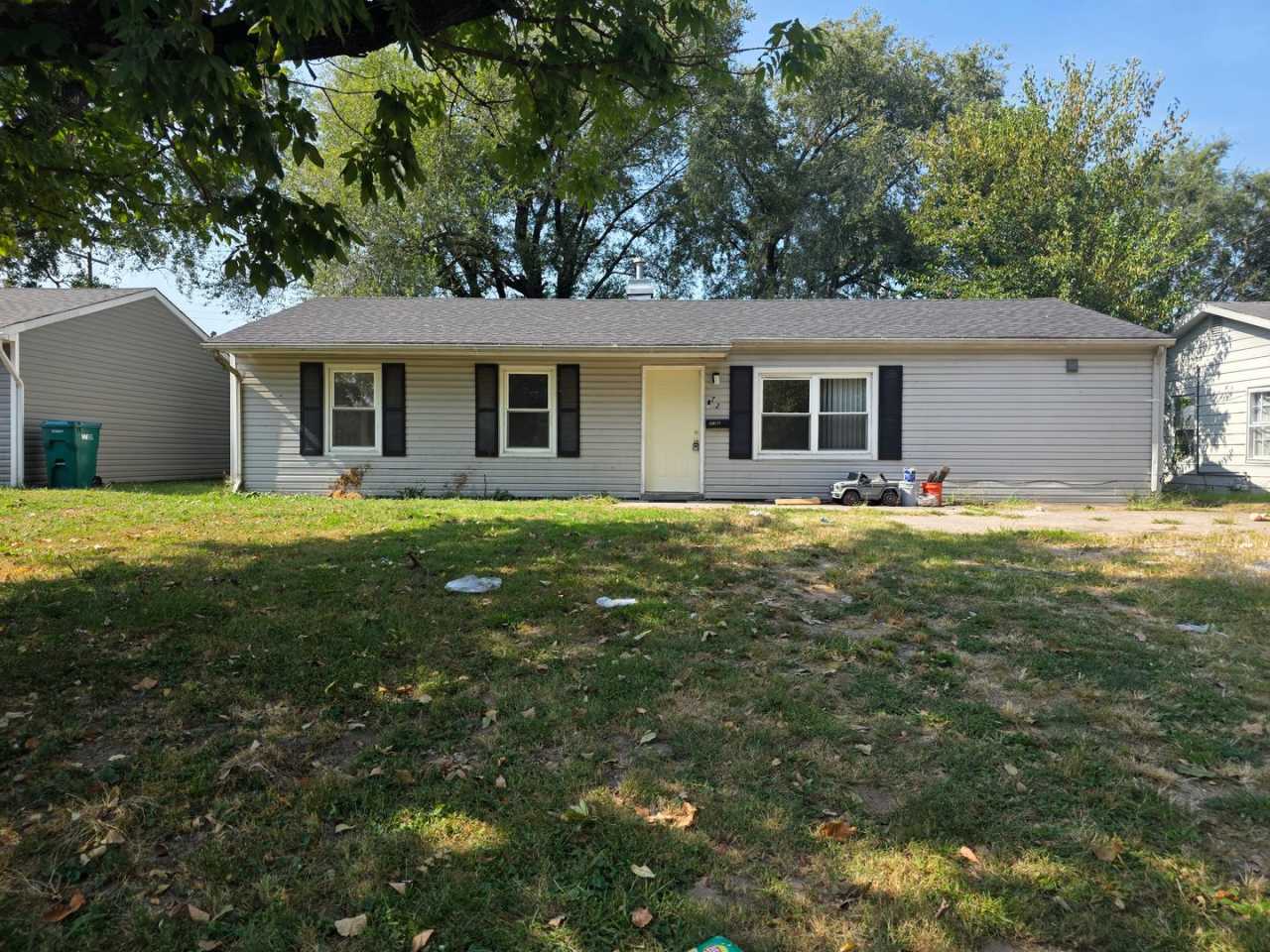 LIMITED TIME**NO APPLICATION FEE**1/2 OFF DEPOSIT**