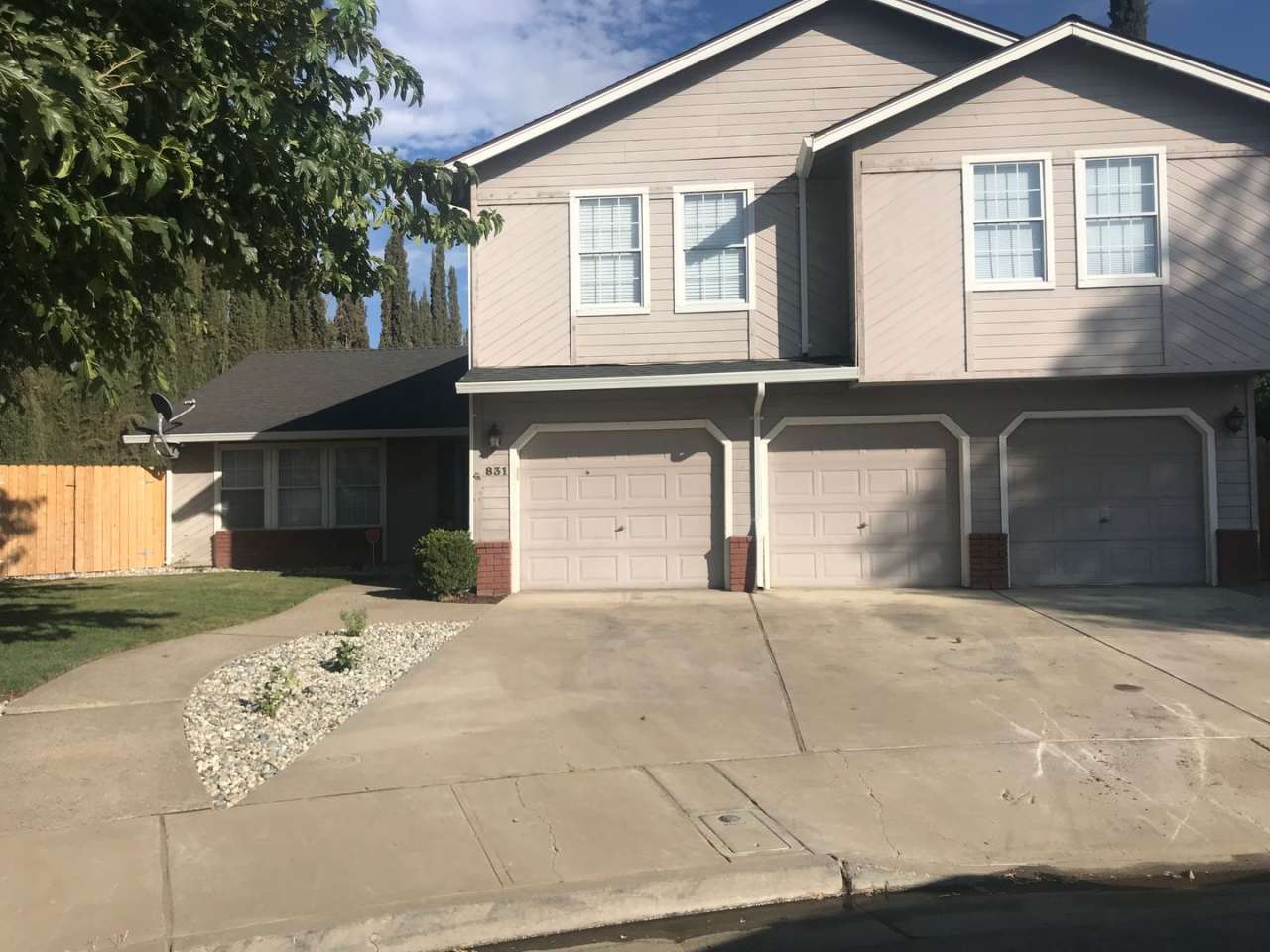 Beautiful Home Ready For the Holidays ! A Must See To Appreciate.