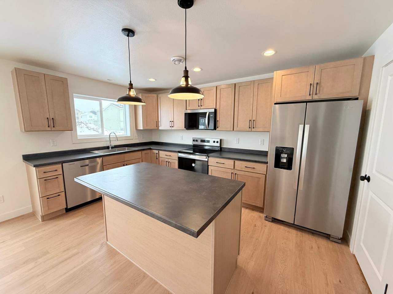 NEW CONSTRUCTION - 4 bdrm/ 2 1/2 bath Moorhead Home -