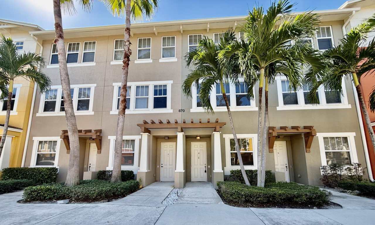 870 Marina Del Ray Lane