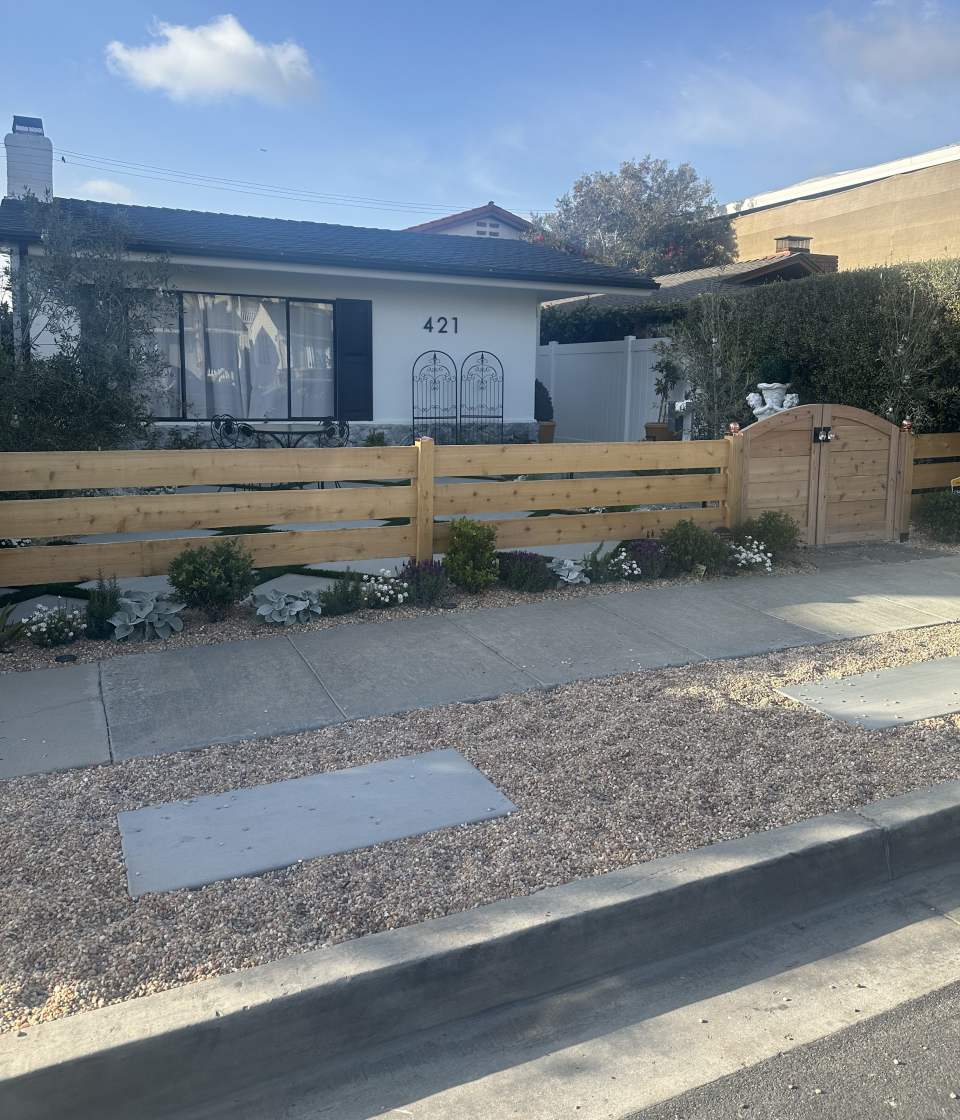 421 Narcissus Avenue