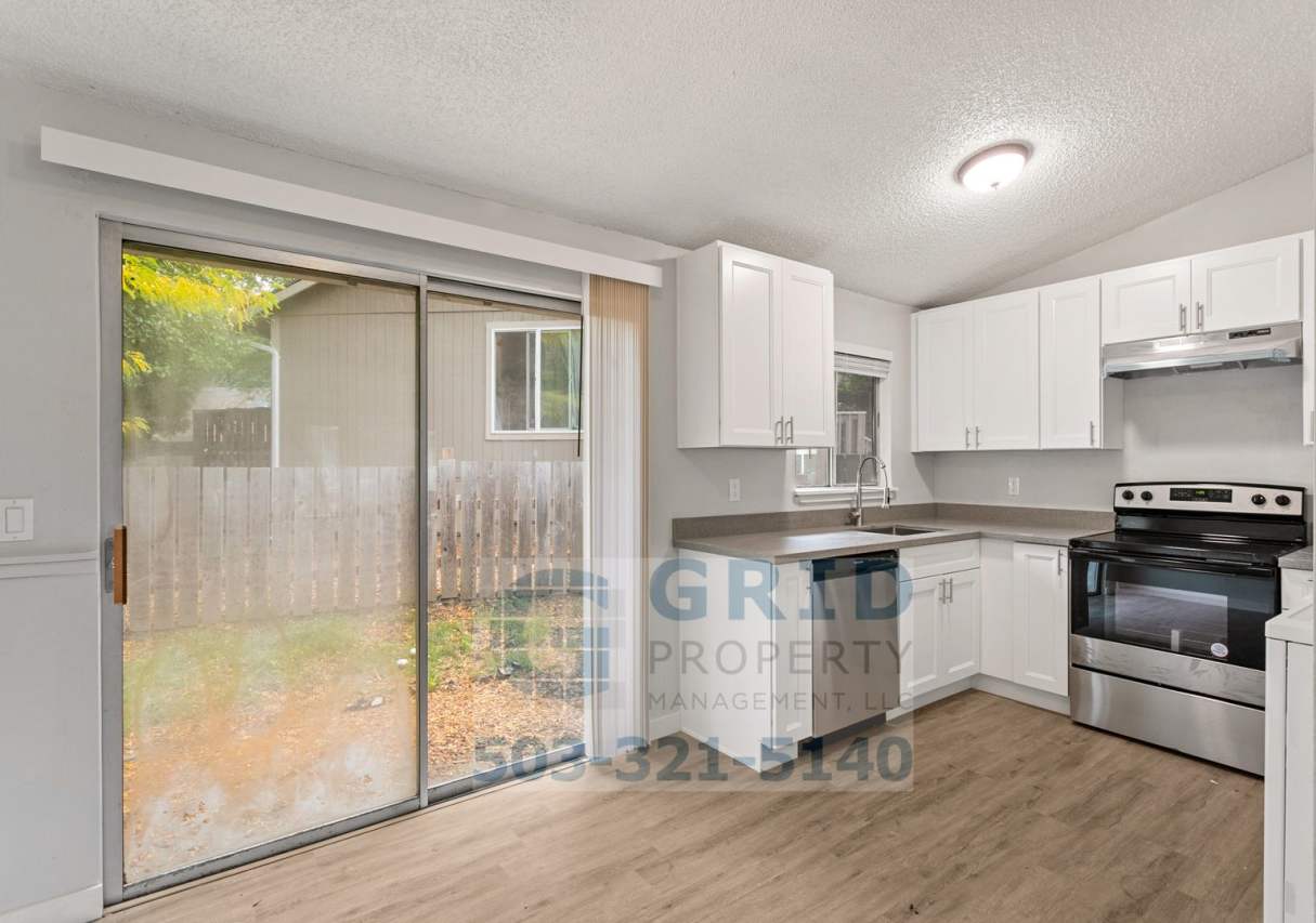 Gorgeous 2BR Home In the Heart of Tualatin!