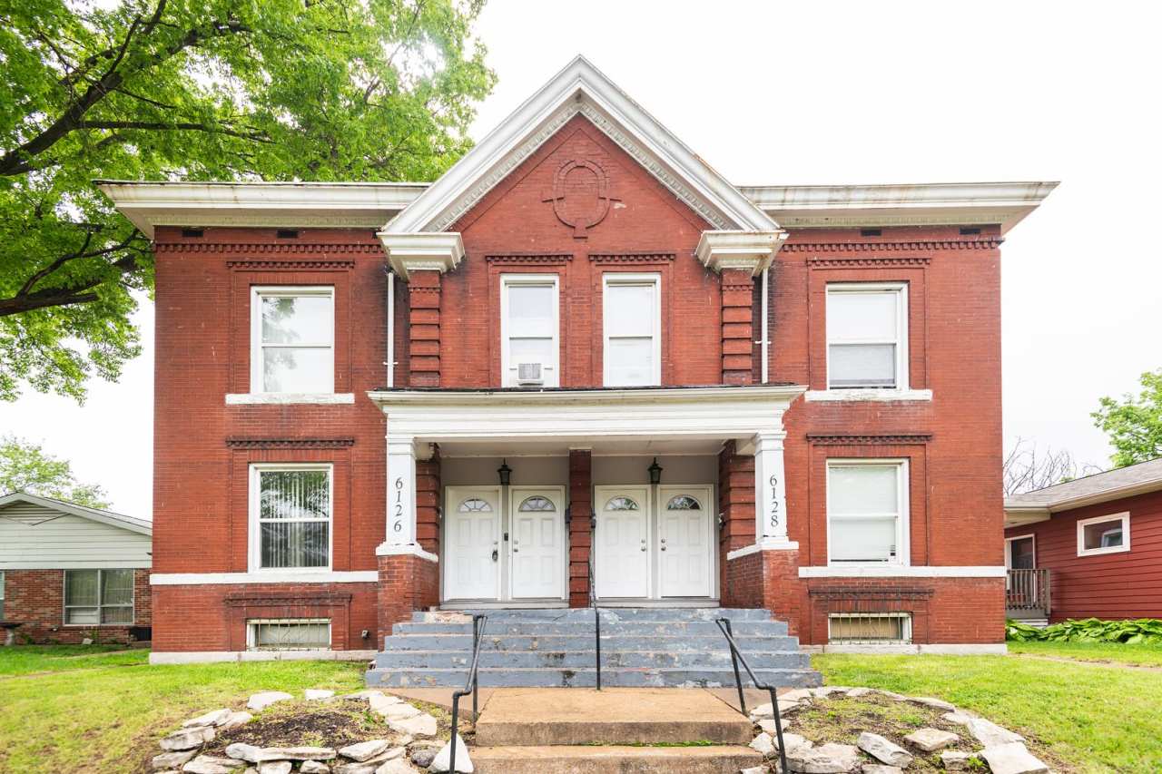 6126 Vermont Ave