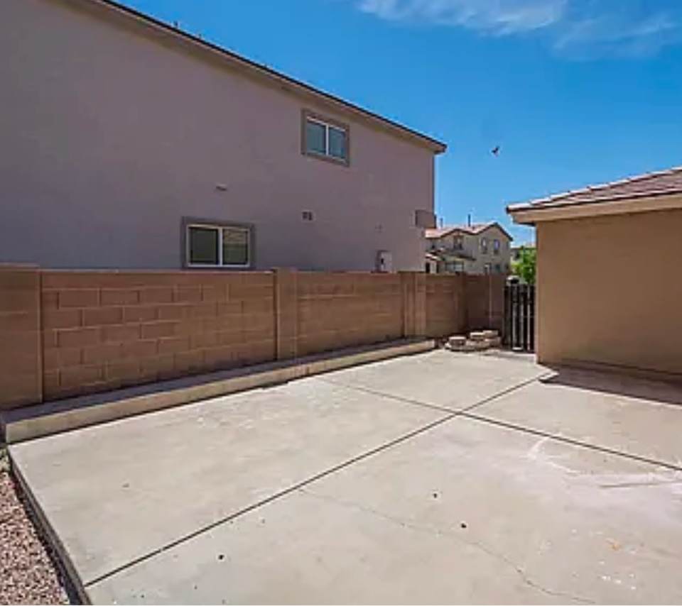 13685 East Shadow Pines Lane