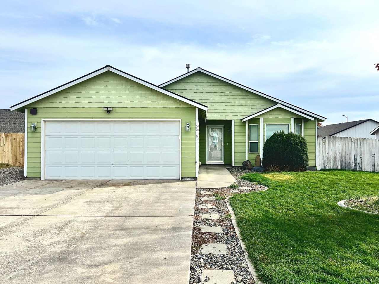 Pristine 3Bed-2Bath Home For Rent Near Rd 68!!!