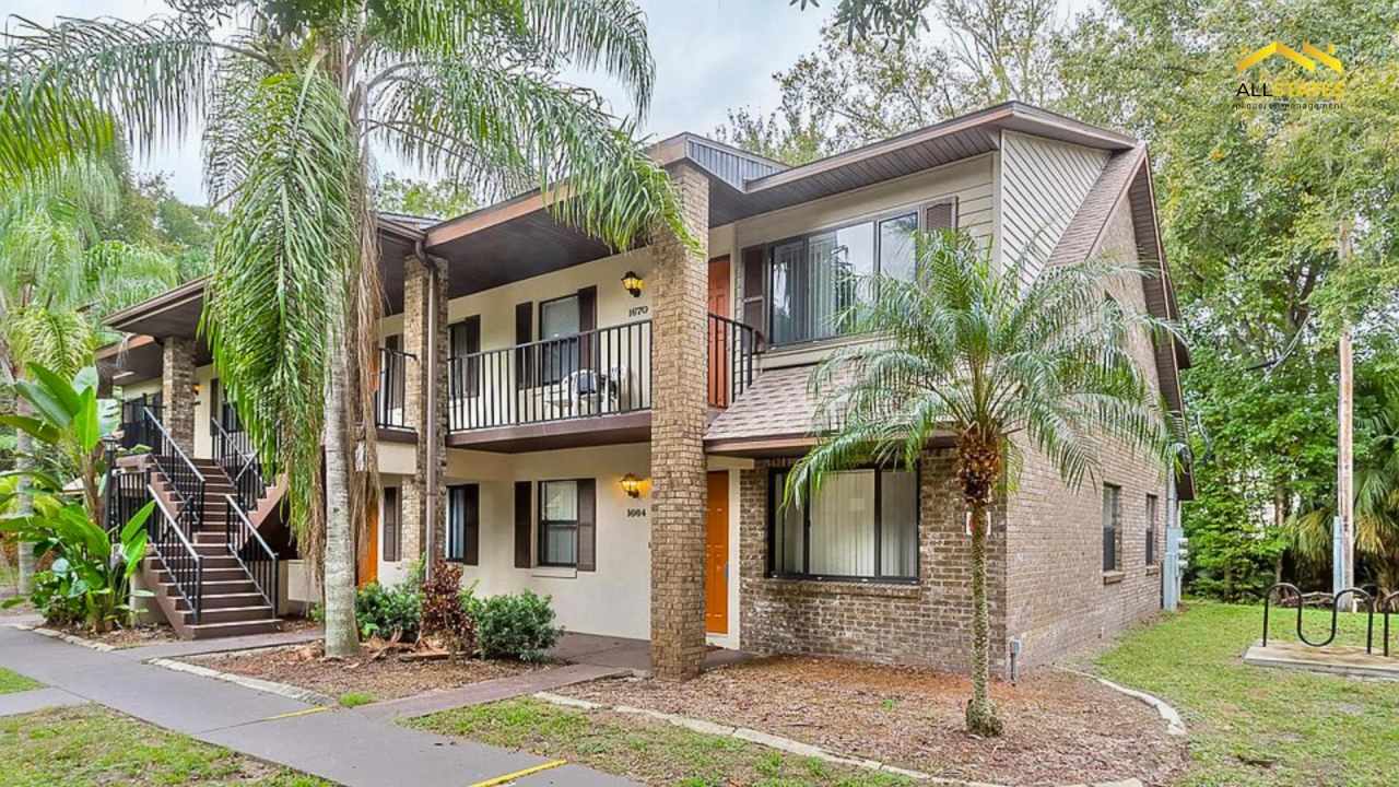 1652 Spring Garden Court