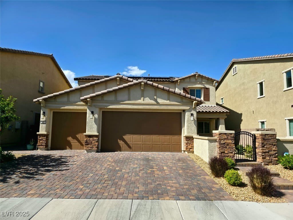 458 Lost Horizon Avenue