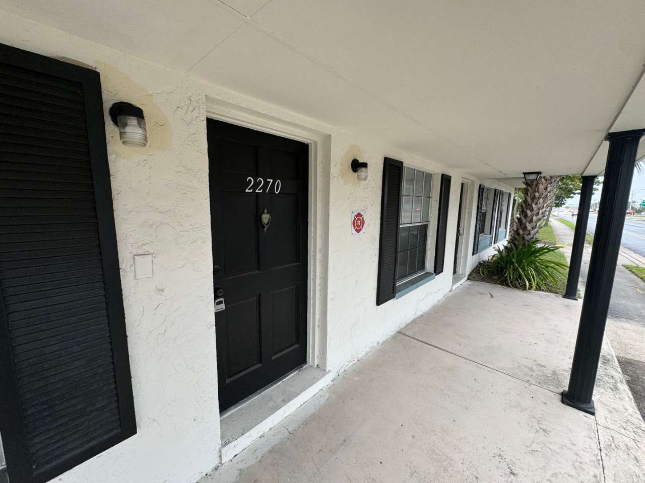 2 Bedroom, 1 Bath Condo