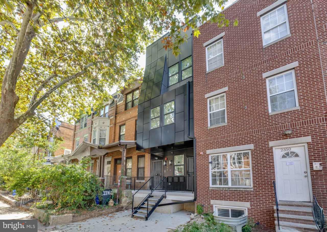 2348 N PARK Avenue unit: 2