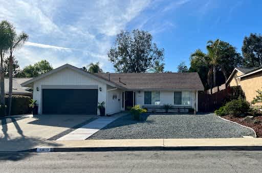 13610 Los Olivos Avenue