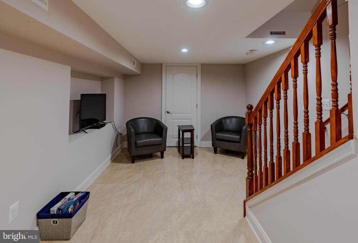 316 ALBEMARLE Street