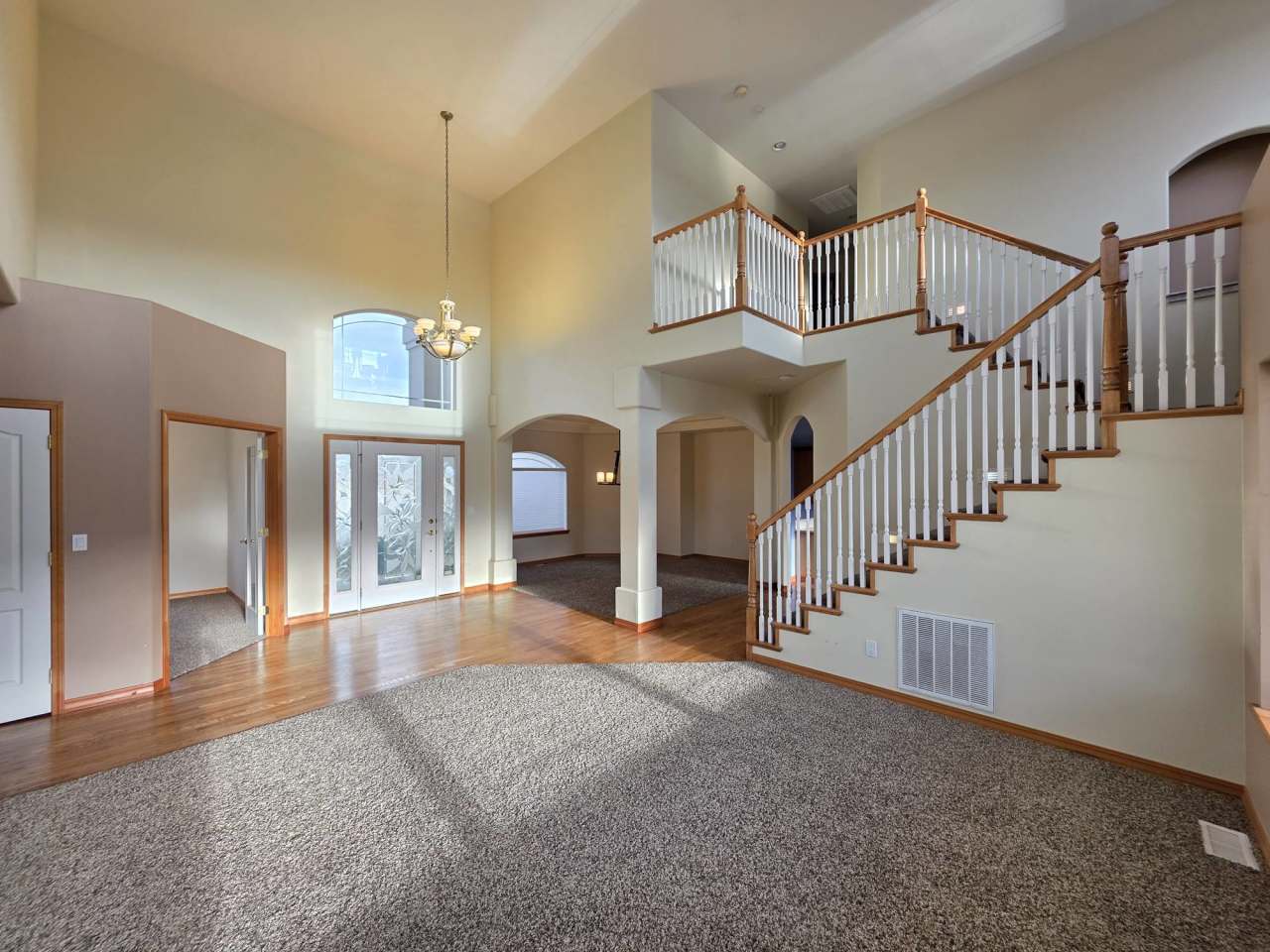 3493 Hanstead Street