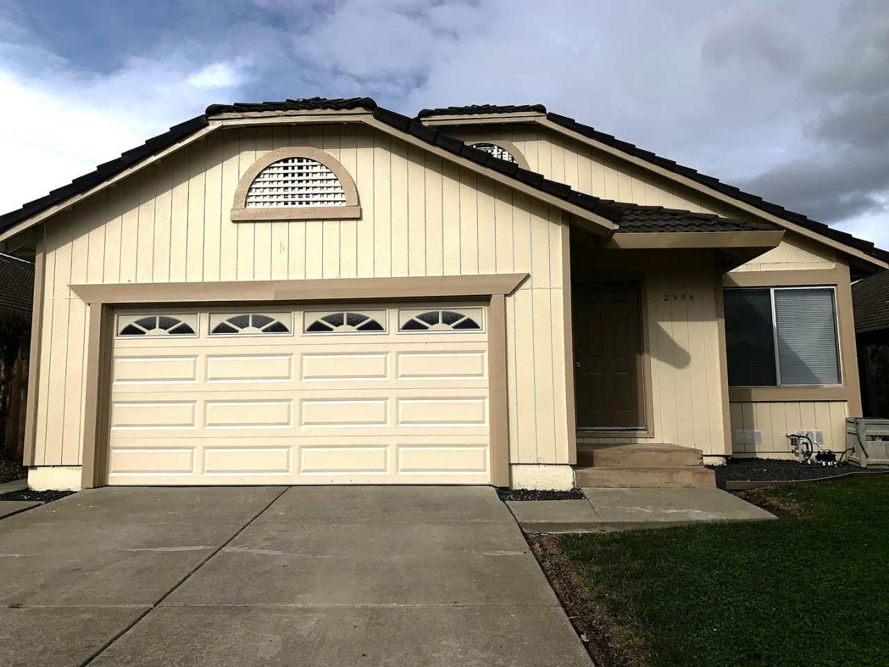 2556 Boxwood- Close to TAFB