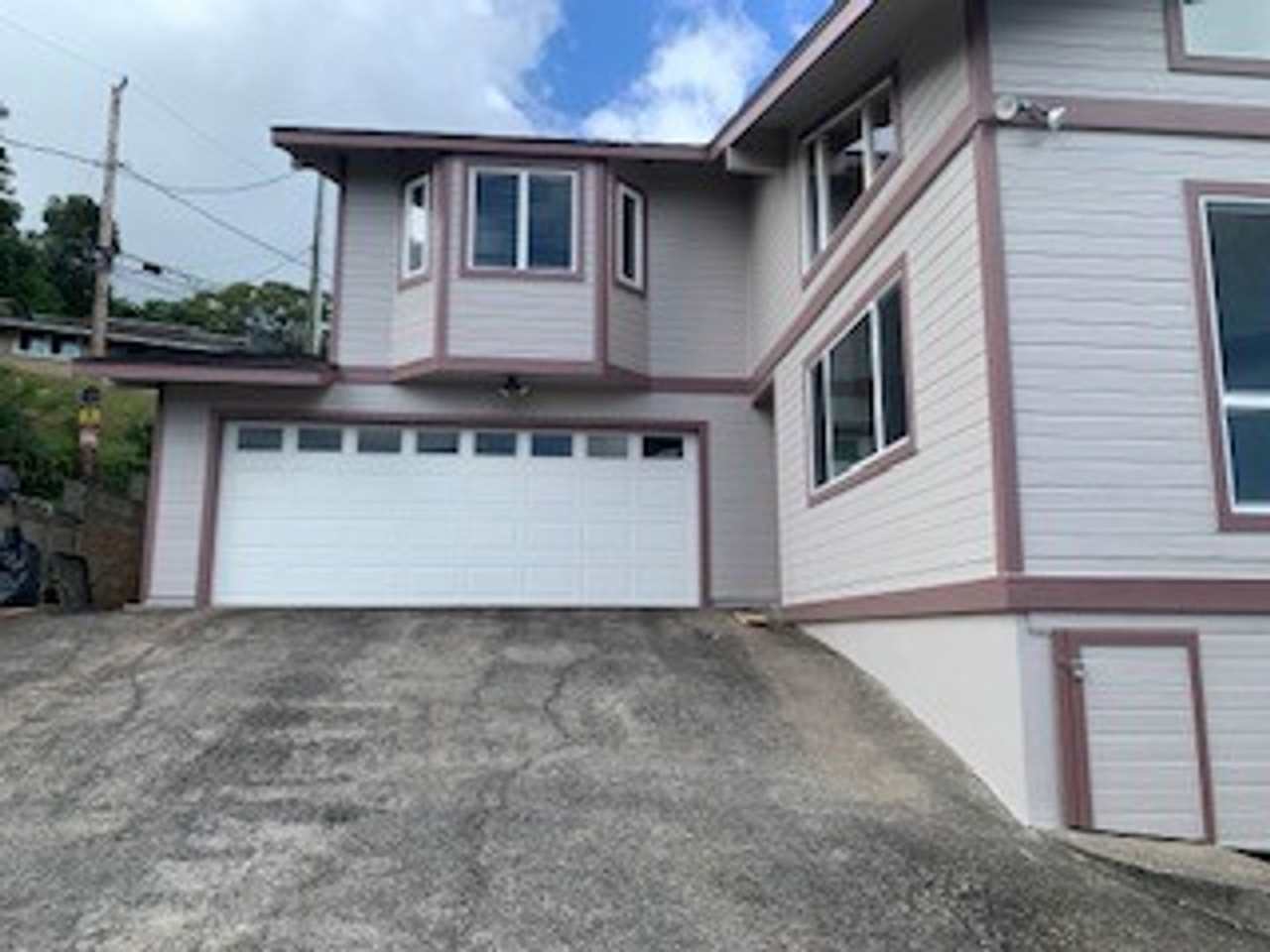Kaneohe - 4 bedroom 2.5 bath home