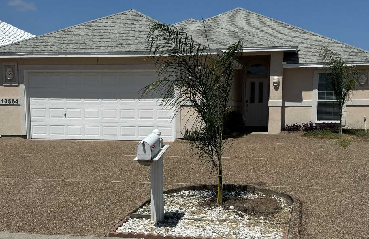 13554 Peseta Ct