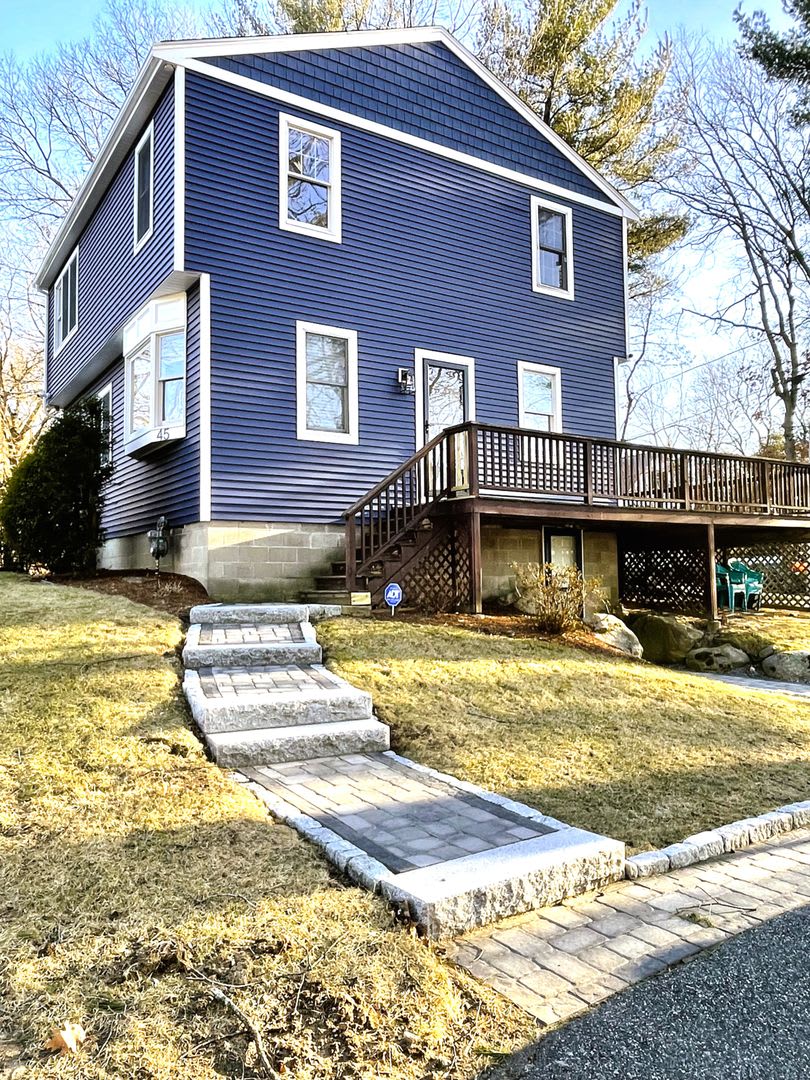 Beautifully renovated 3 bed/3 full bath single family home in Tewksbury MA.