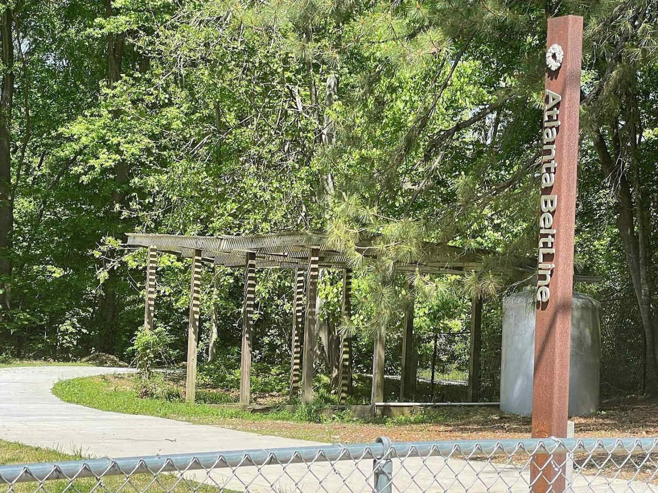 Room in 2 Bedroom Home at Holderness St SW