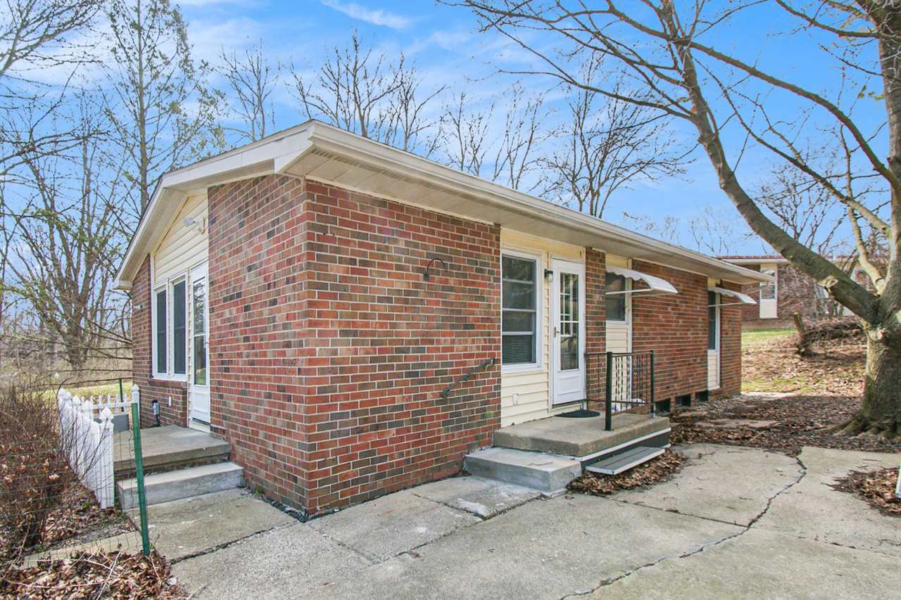 2071 Winewood Avenue