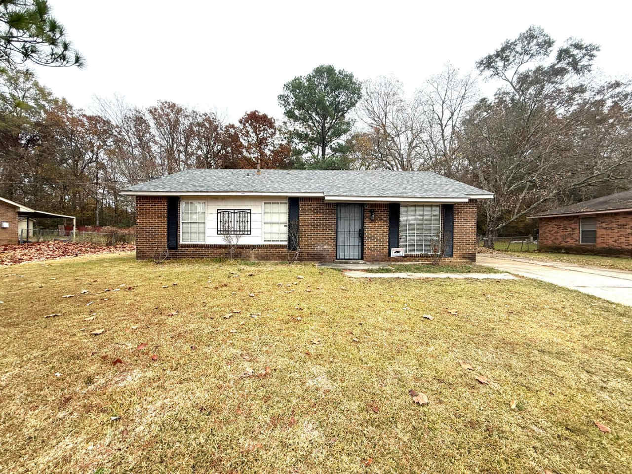 ** 3 Bed 2 Bath House located off Woodley road** Call 334-366-9198 to schedule a self tour