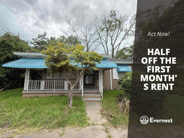 3402 33rd Court North