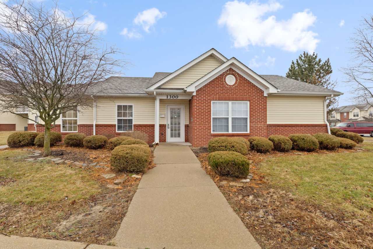 Rent $1475/mo********** Honda Plant around the Corner*********Culdesac Community