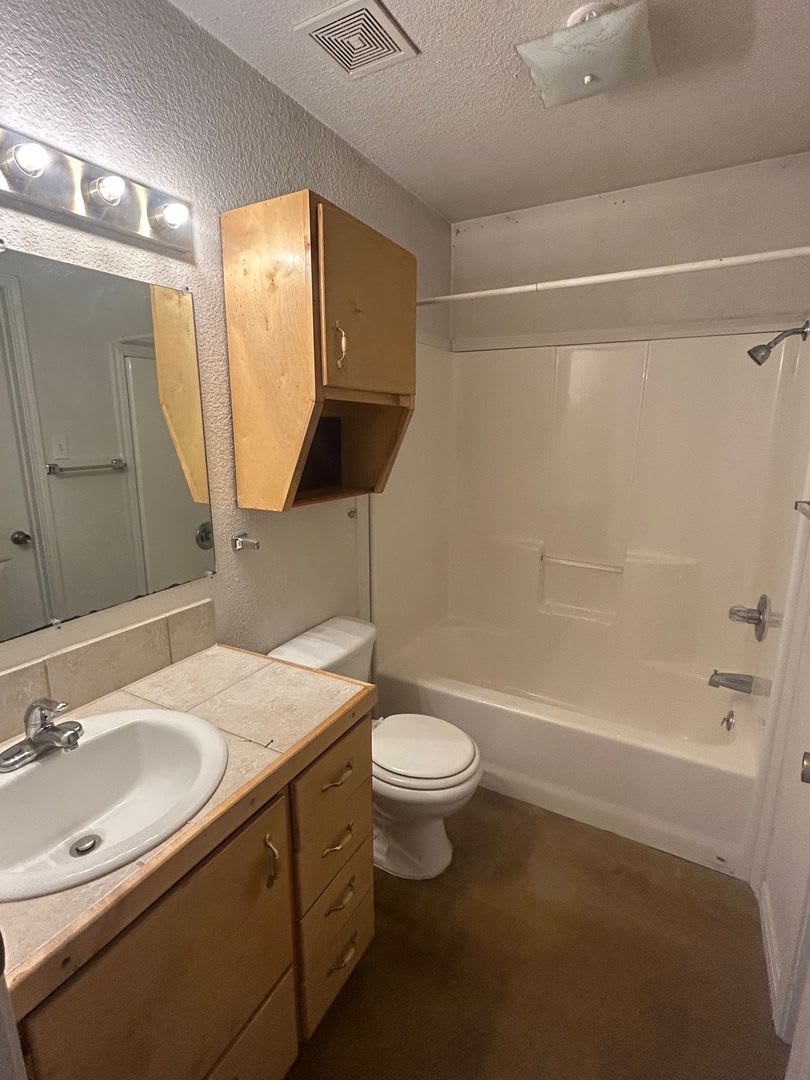 Perfect Elm Mott Duplex