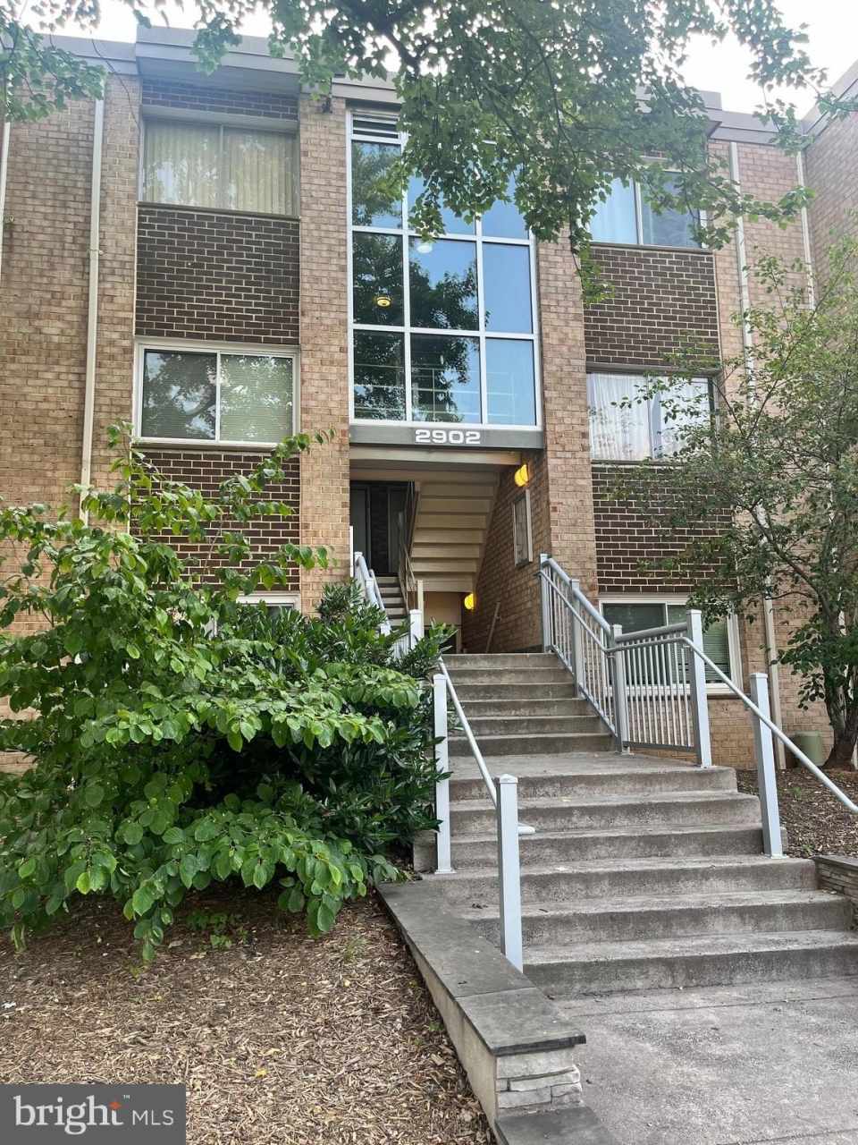2902 KINGS CHAPEL ROAD