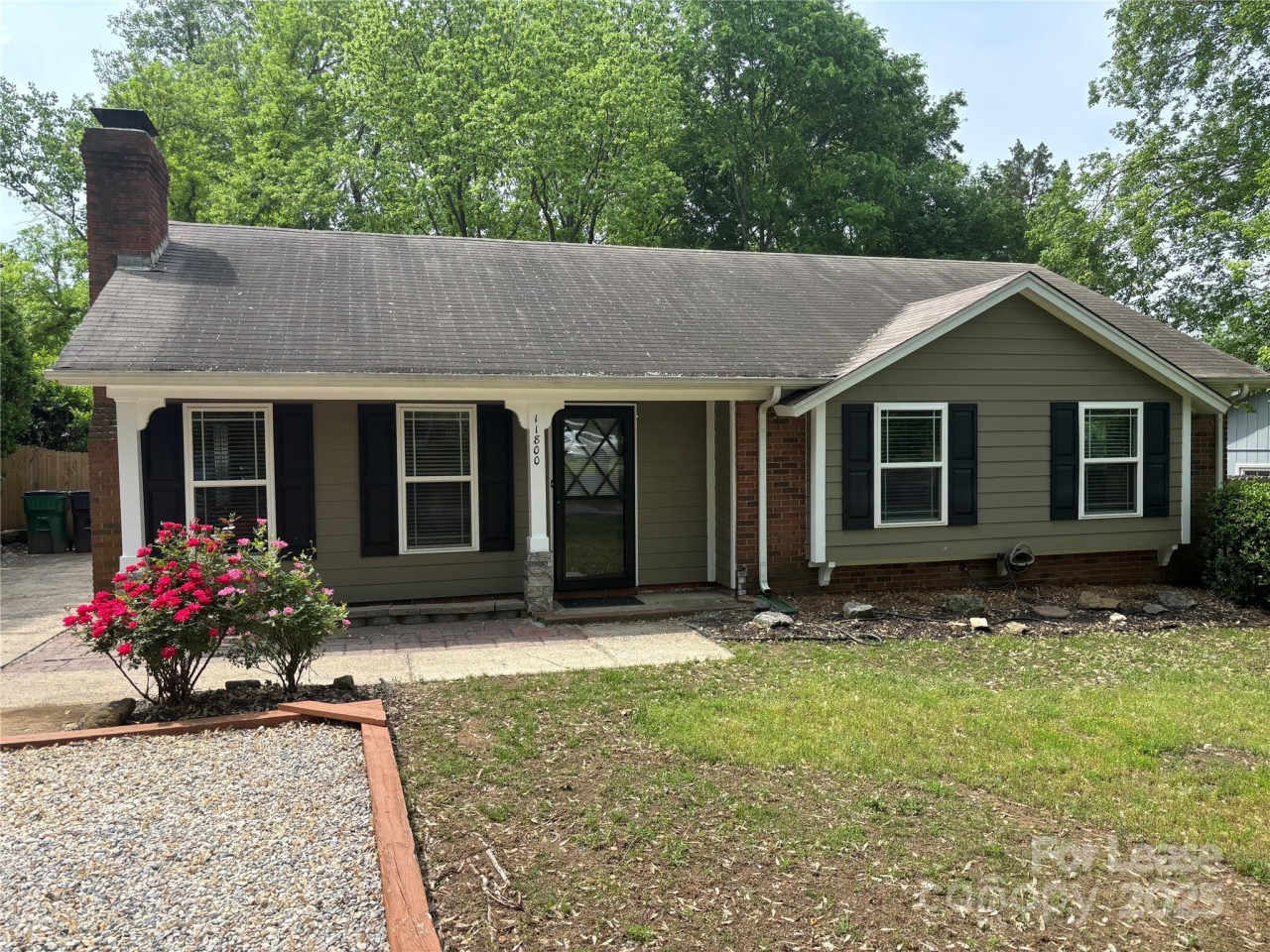 11800 Mirror Lake Drive