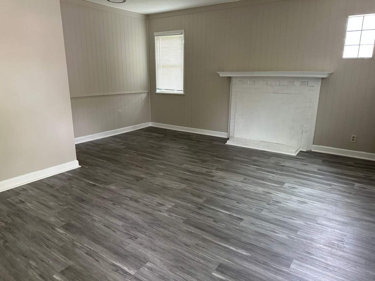 1946 Hildred Ave. | 2 BR 1 BA | 825 SQ FT