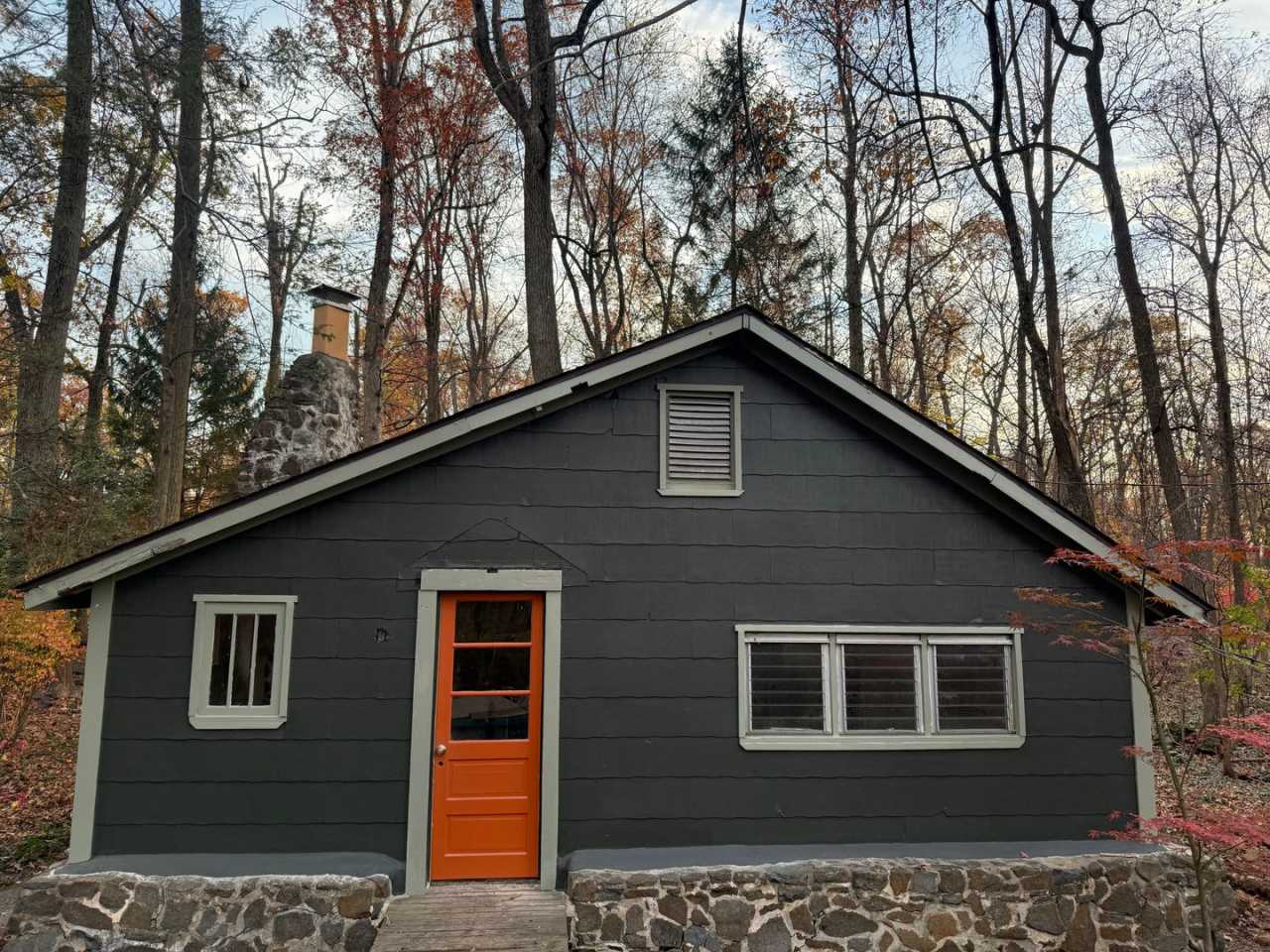 One Bedroom House - located in Upper Bucks County