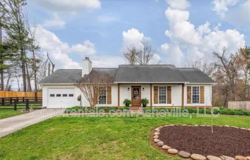 108 Sandpiper Court
