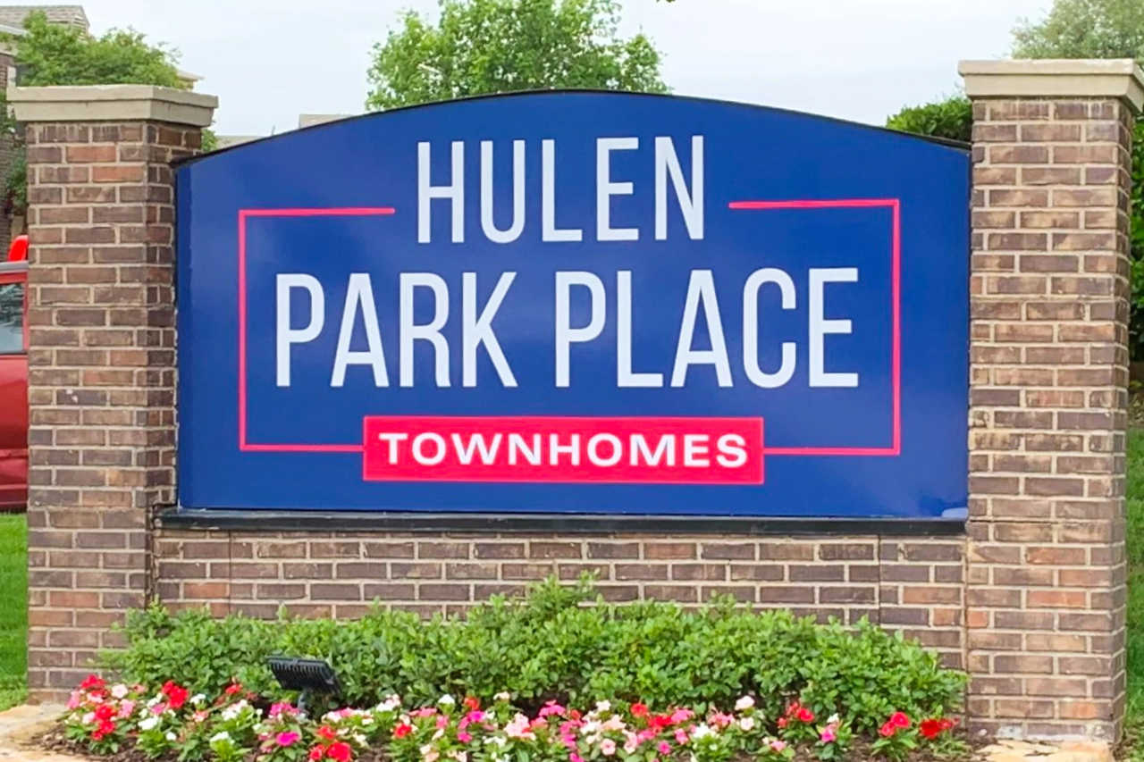 Hulen Park Place Townhomes