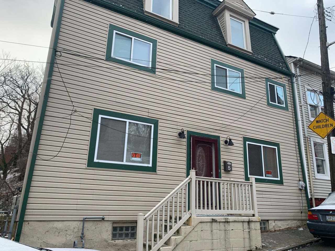 Beautiful 3bed/2.5 bath in Southside