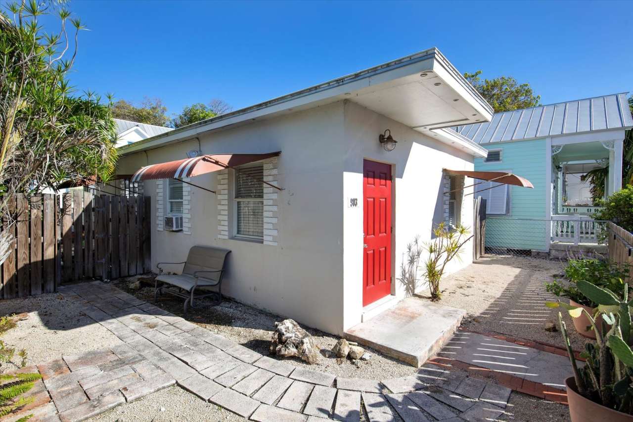 1 Bedroom in old town