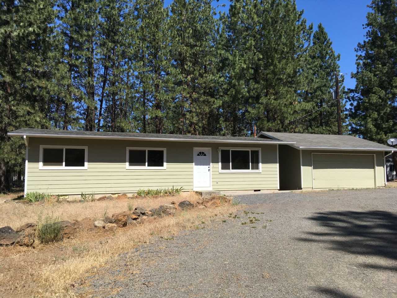 Hide Away Home on Large Lot 60149 Cheyenne Rd, Bend OR 97702