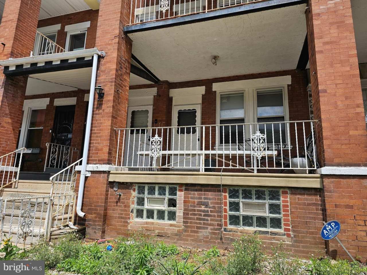 5933 CARPENTER STREET