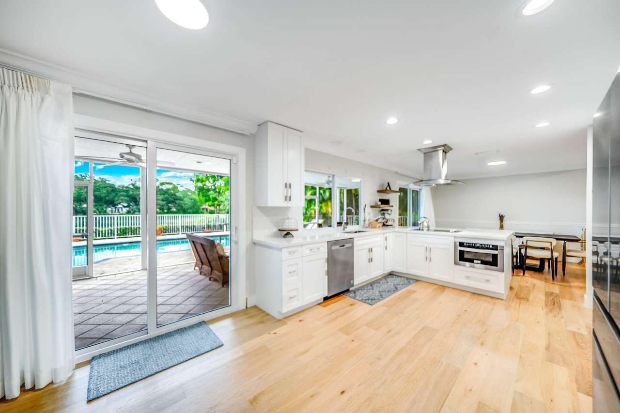 3402 Pine Haven Circle