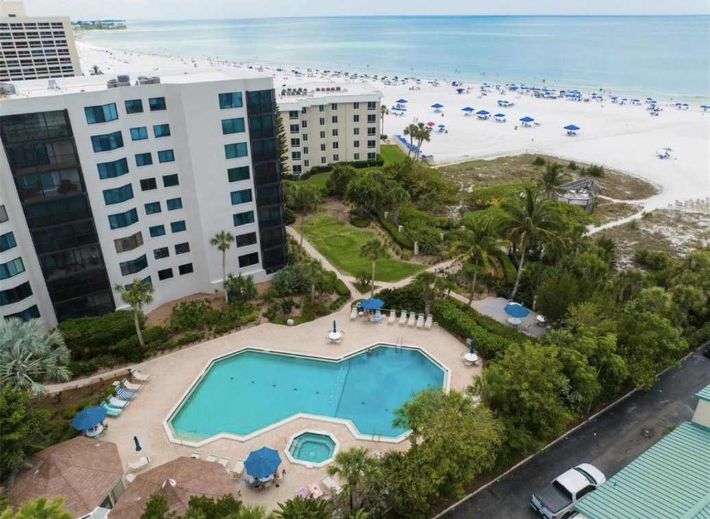 5880 Midnight Pass Road