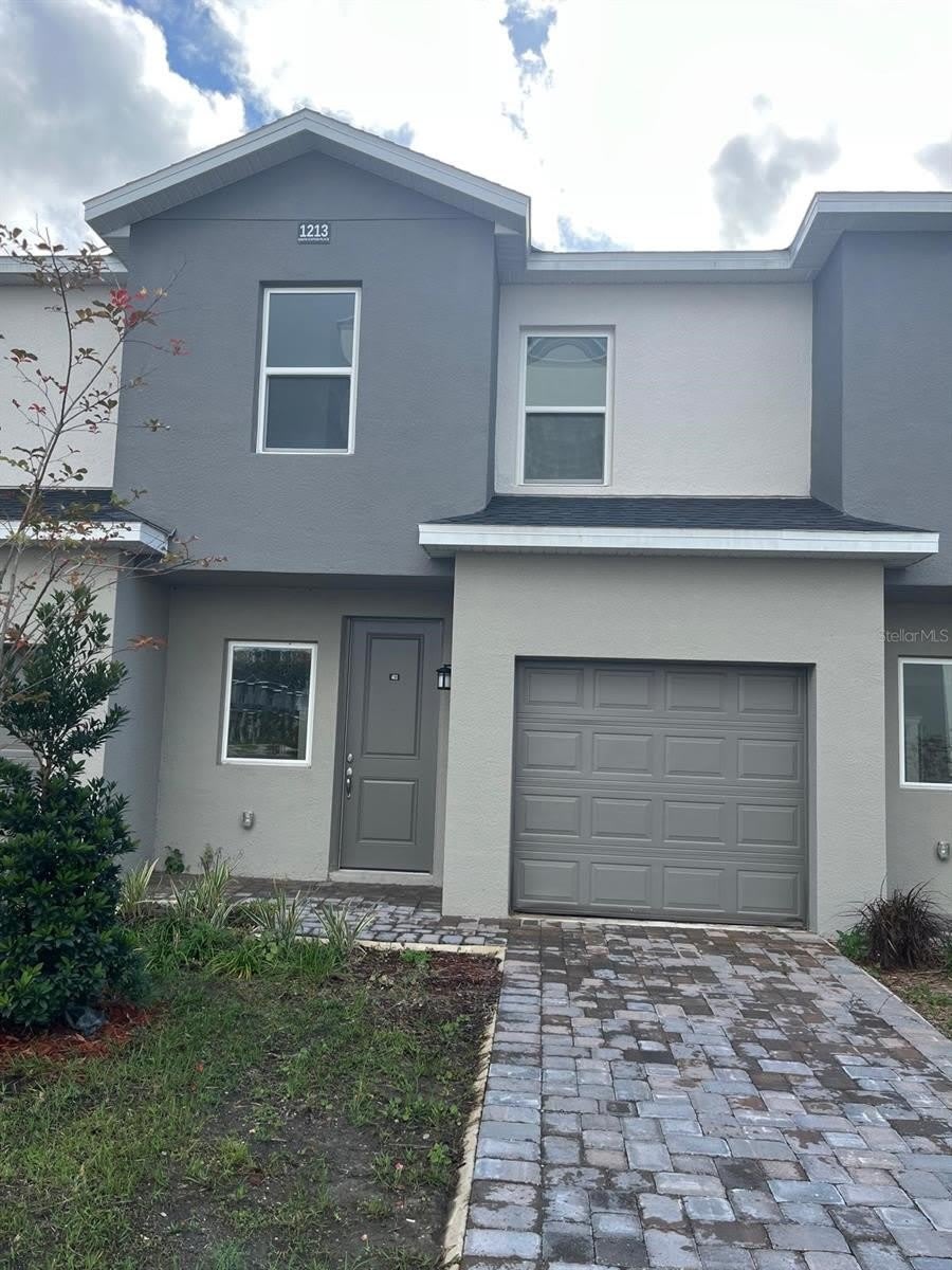 1213 SOUTHSTATION PLACE