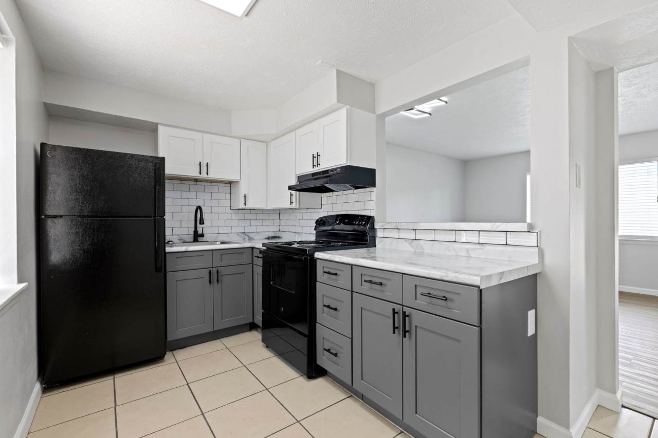 The Vista Apartment Homes