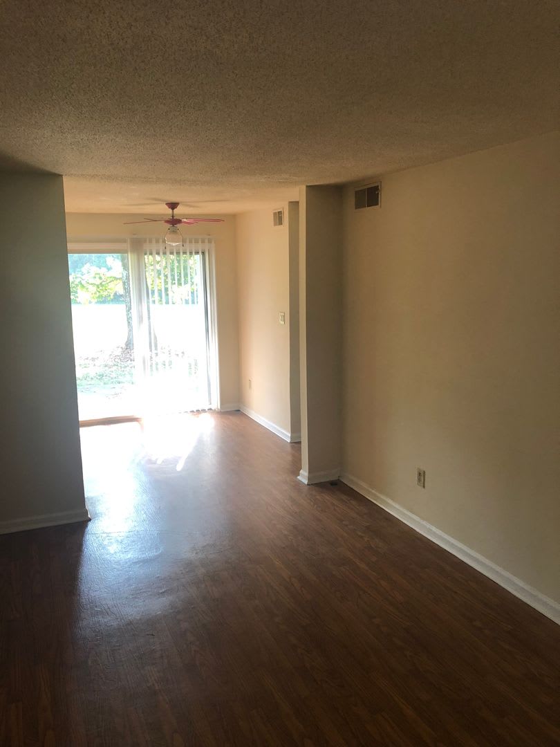 1 bed/1 bath in South Charlotte - Sharon Lakes!!