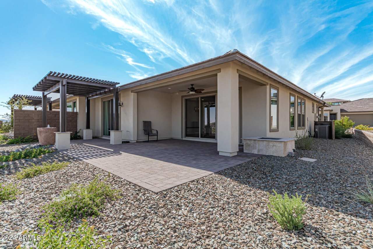 4122 DESERT MOON Drive