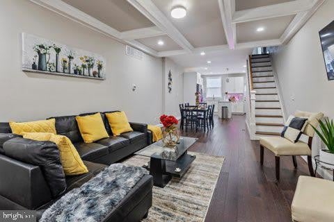 1205 CLEVELAND Street