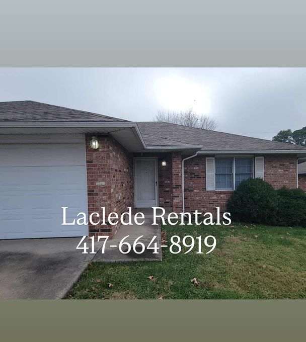 2 BEDROOM 2 BATHROOM DUPLEX WITH GARAGE