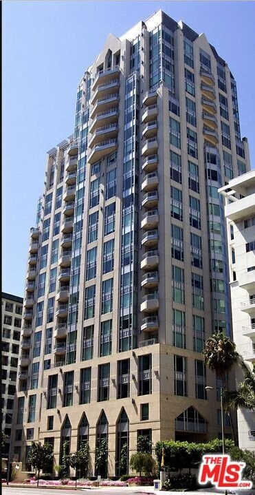 10727 Wilshire Blvd unit: 2002